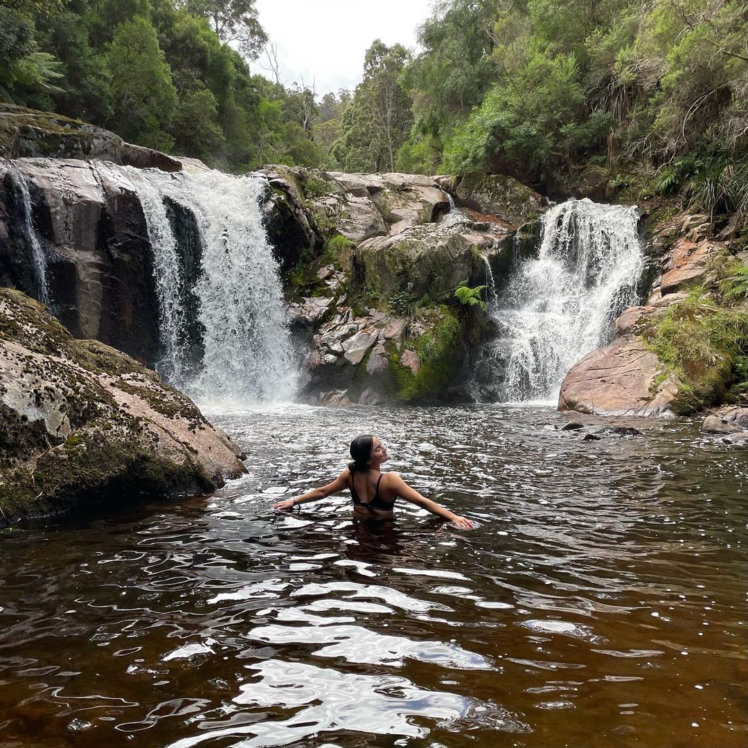 Halls Falls (Image Credit: @birdeesideris)