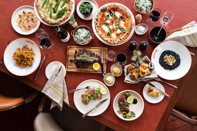 Santini Bar & Grill
