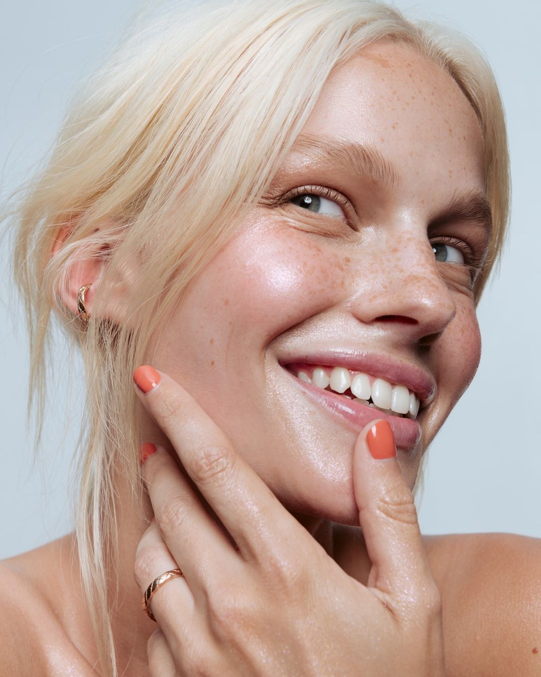 Lux Manicures by Tulin