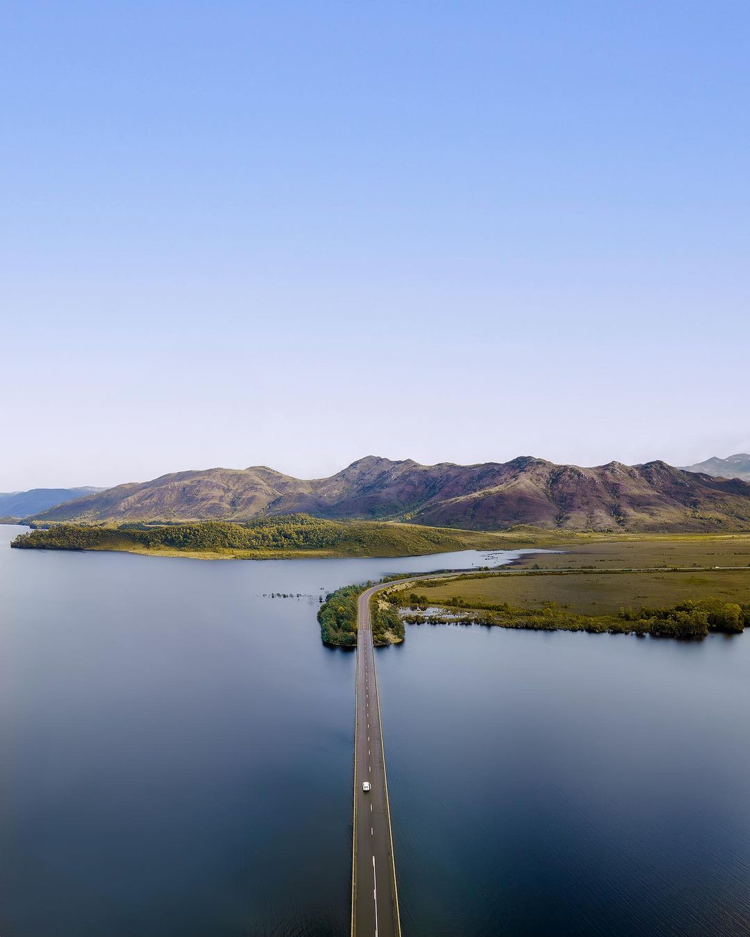 Lake Burbury (Image Credit: @brookemaxwell)