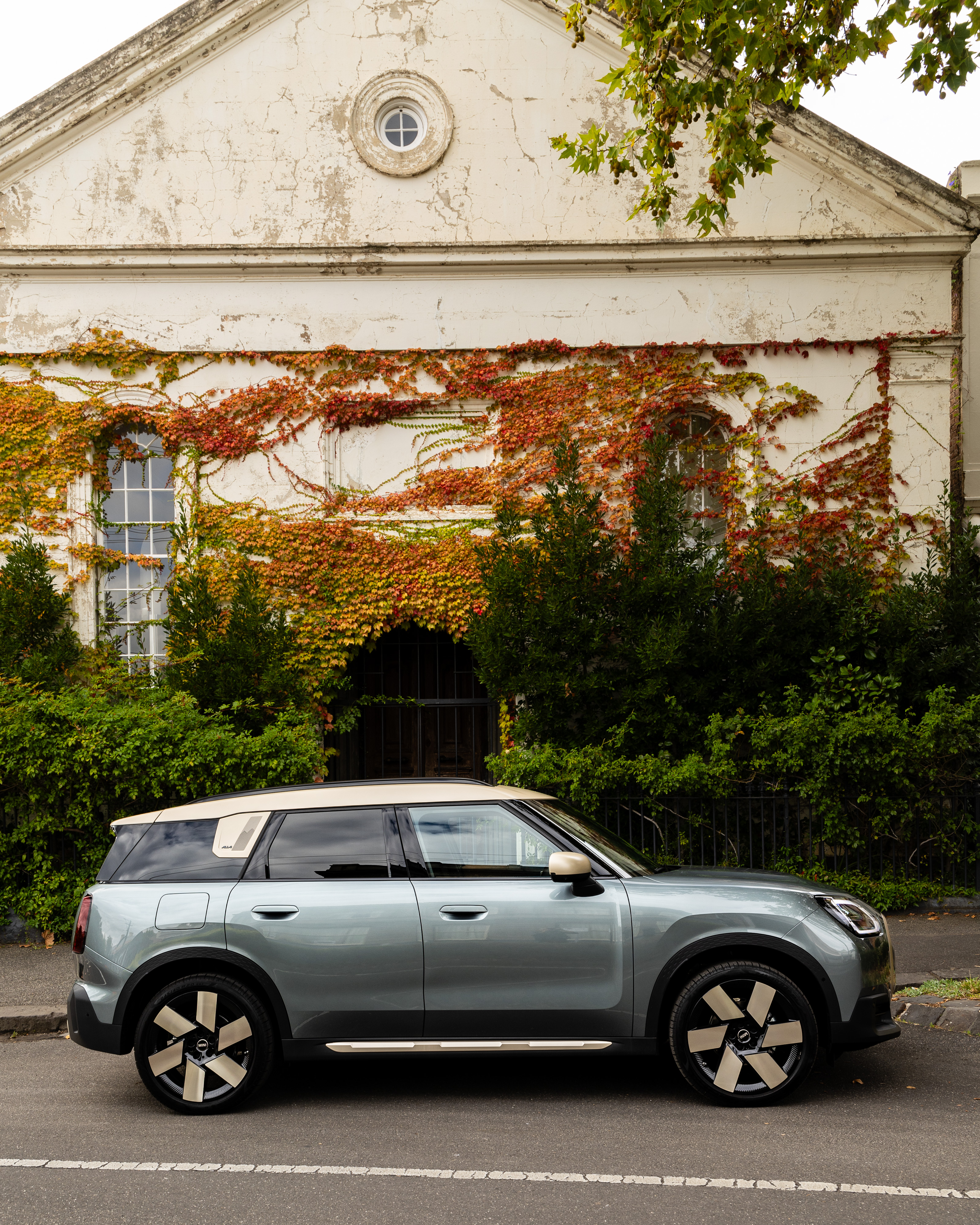 What better way to explore the beauty of winter landscapes than in the MINI Countryman? Image: Supplied.
