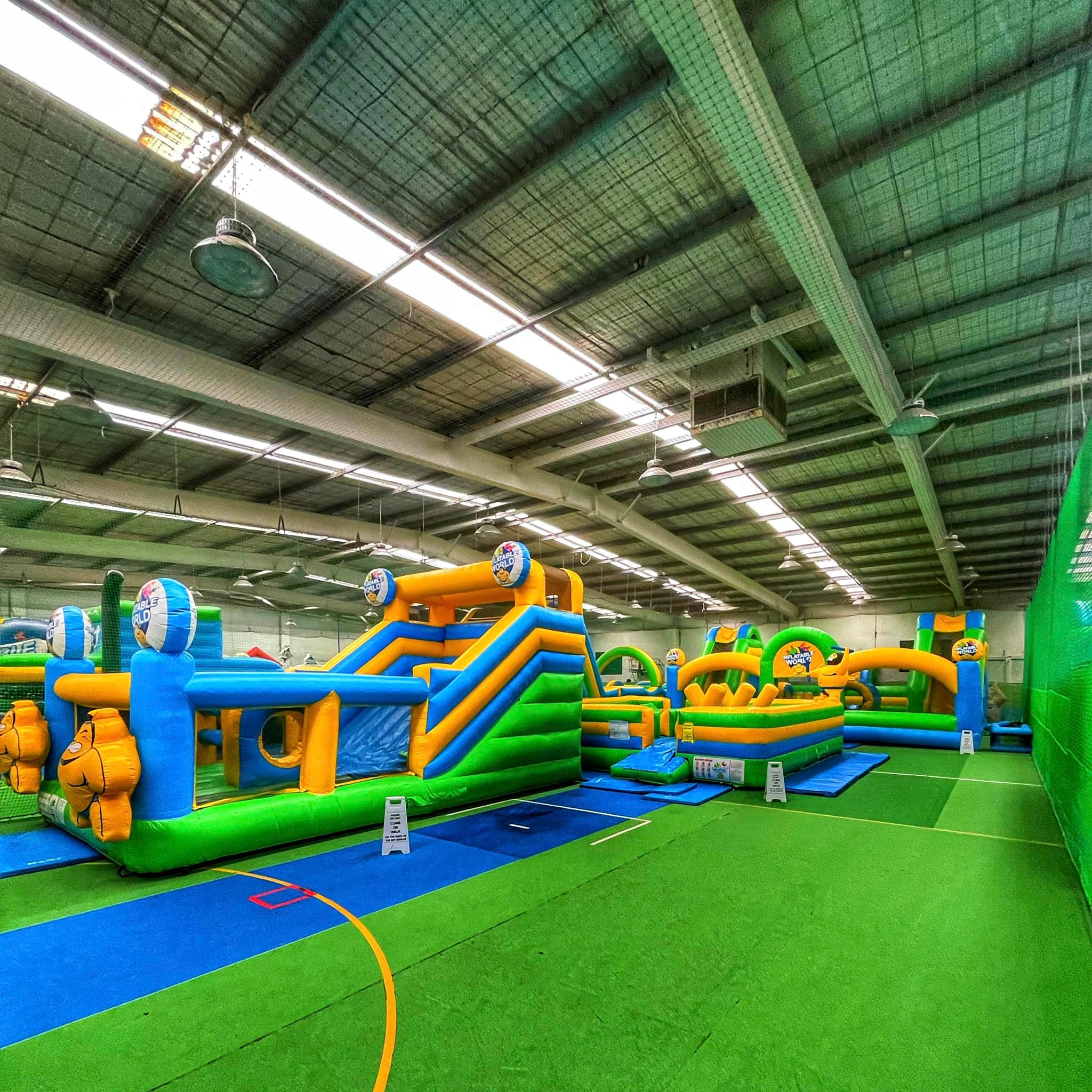 Inflatable World