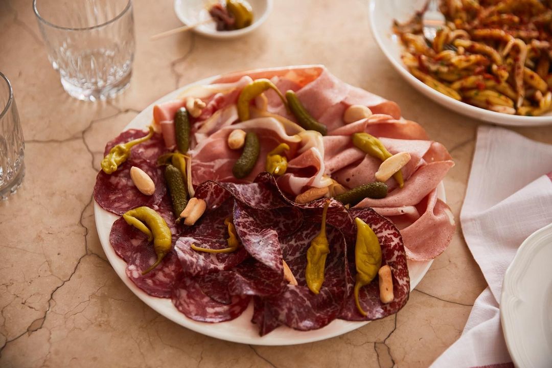 Continental Deli