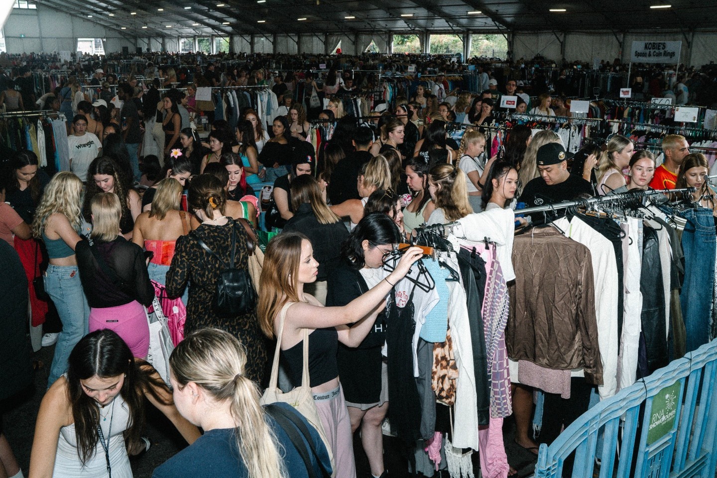 Fashion Thrift Society