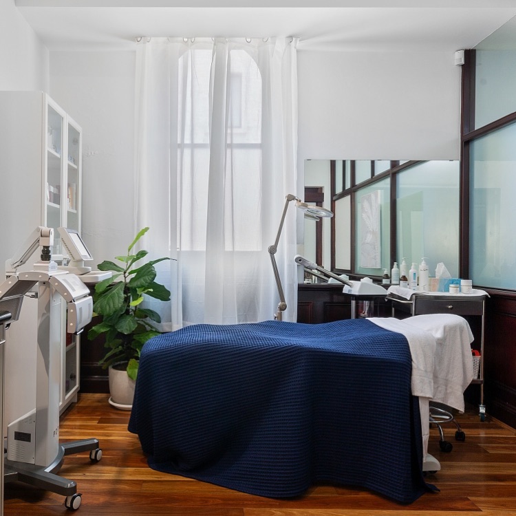 Glow Medispa