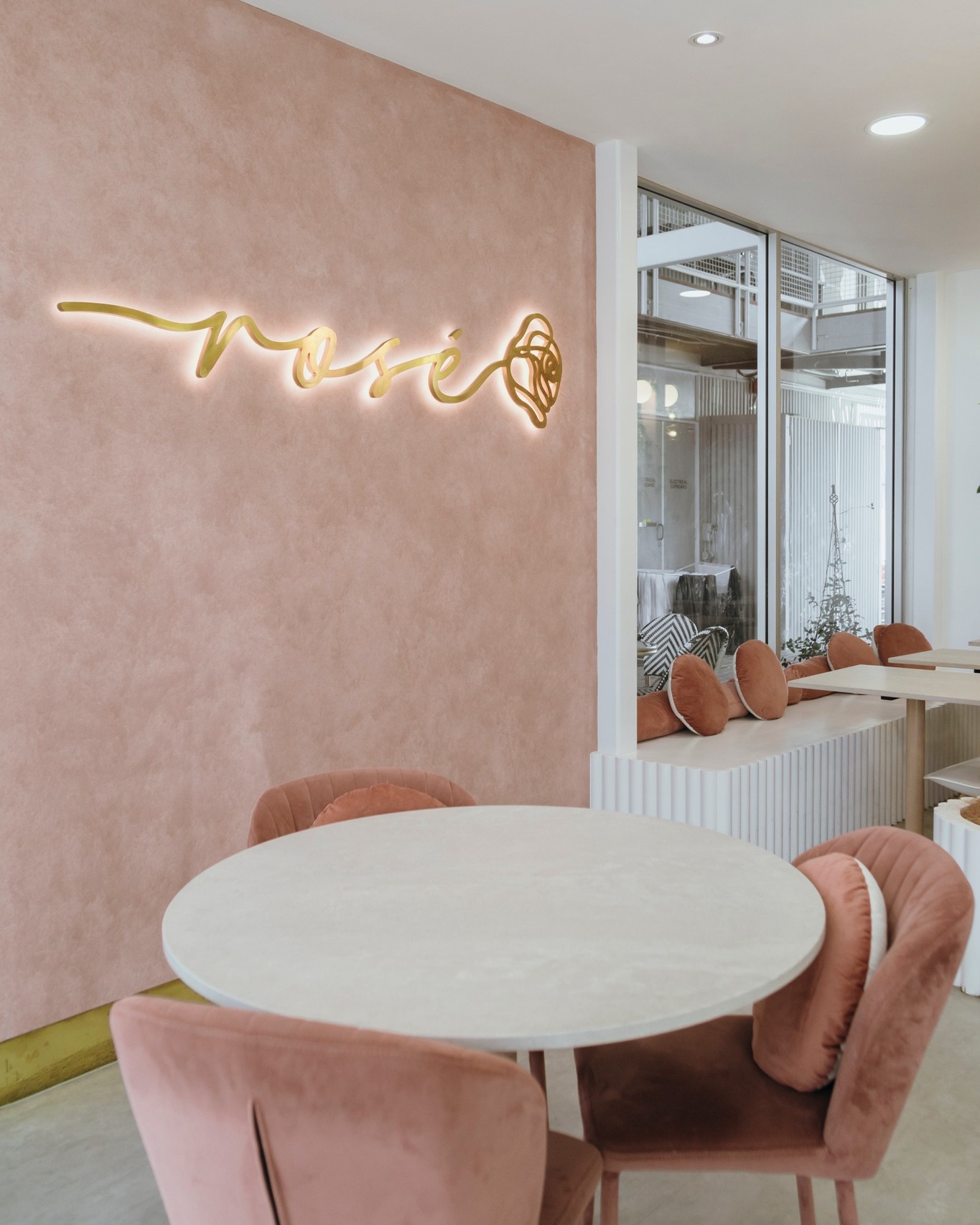 Rosé Gelateria