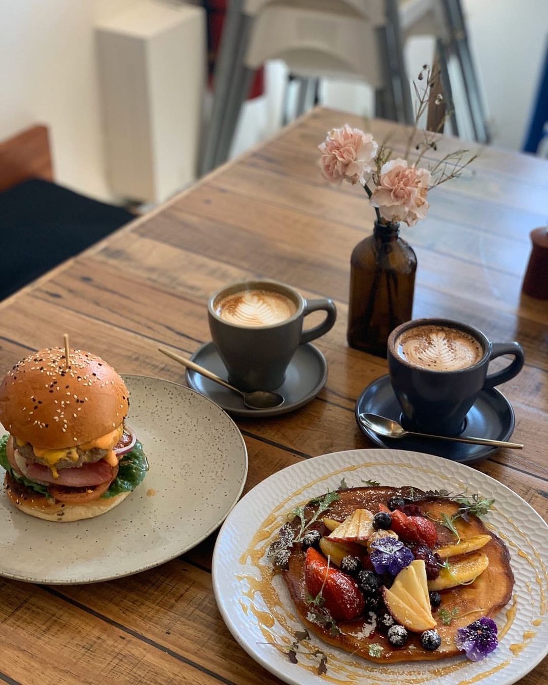 Big Tree House Cafe