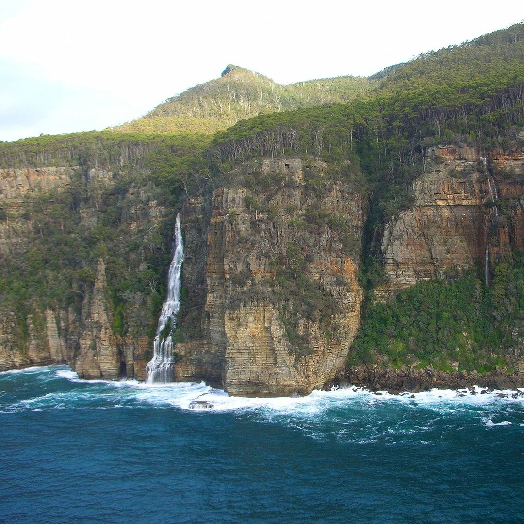 Waterfall Bay (Image Credit: Tasmania Parks)