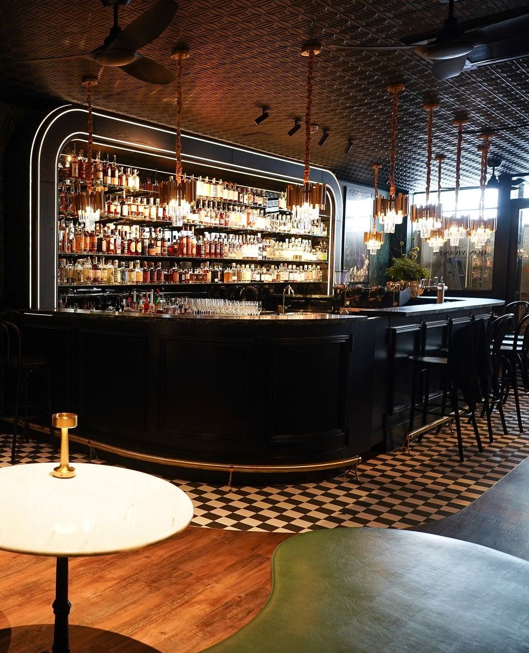 The Bon Vivant's Companion (Image credit @cellar.creations)