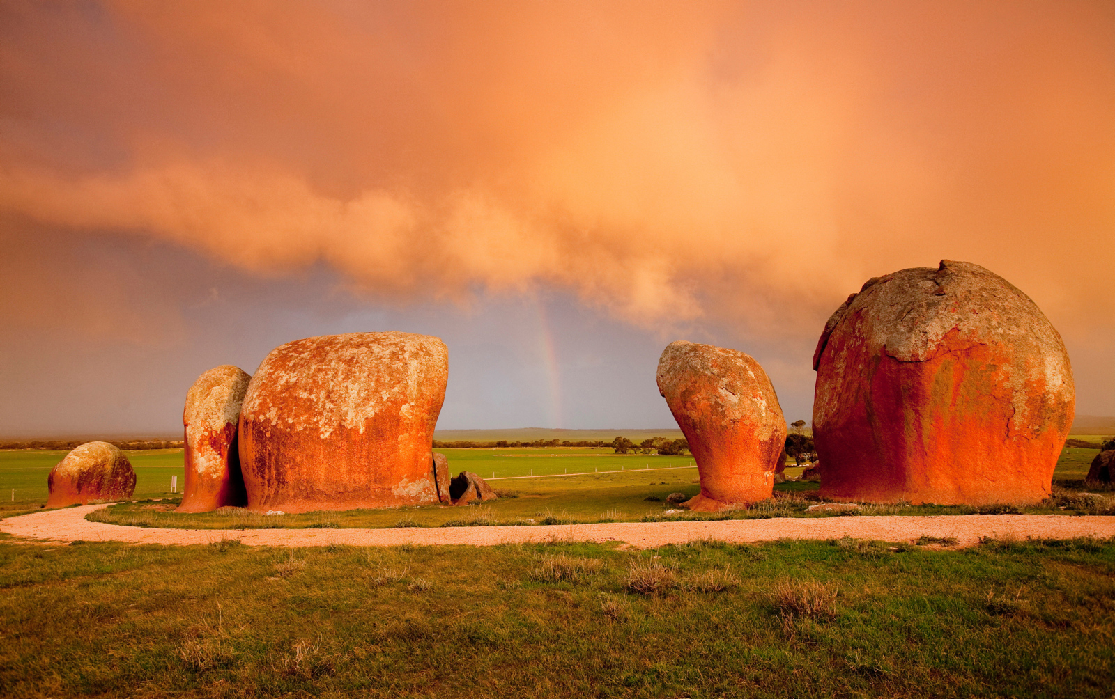 Murphy's Haystacks, John White via South Australia Tourism Commission