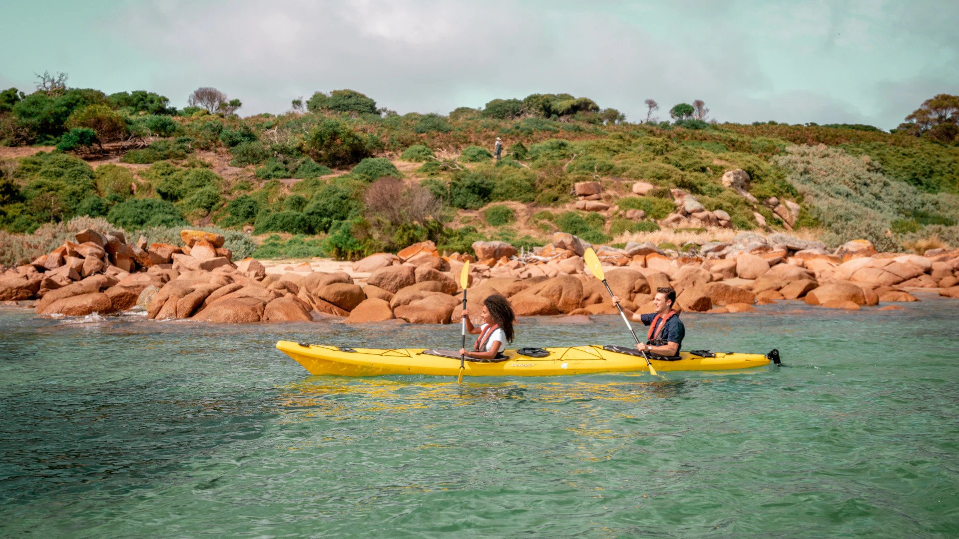 Pioneer Kayaking (Image Credit: Visit Phillip Island)