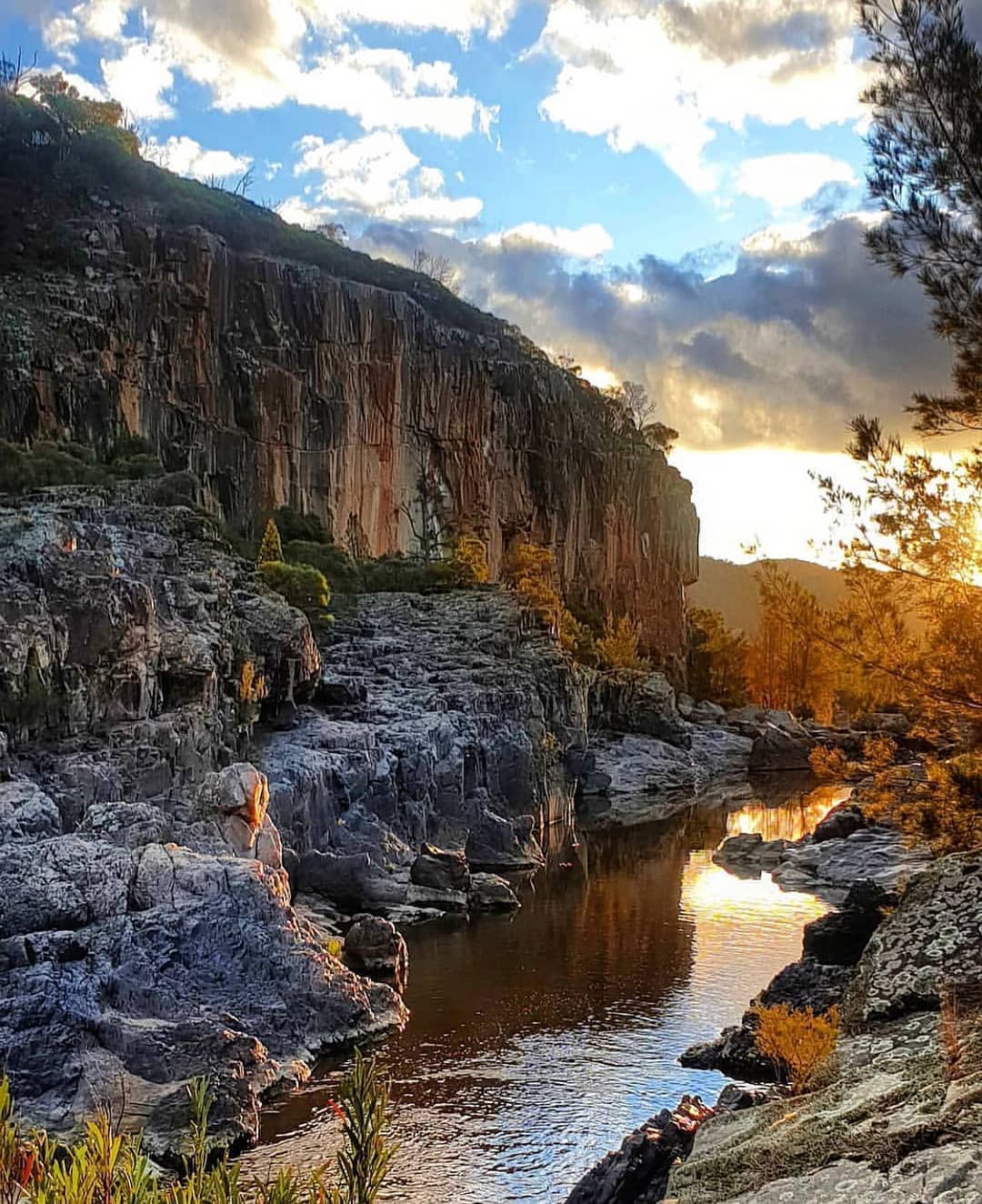 Kambah Pool (Image Credit @visitcanberra)