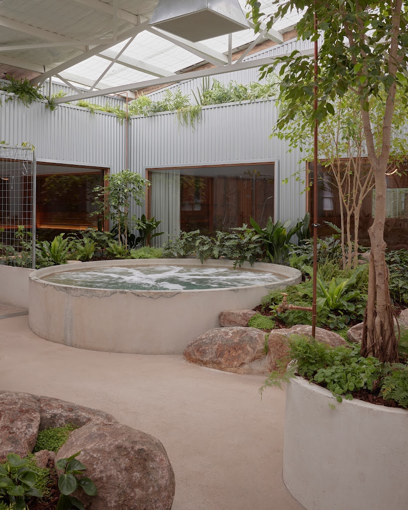 Inner Studio (Image Credit: Sean Fennessy)