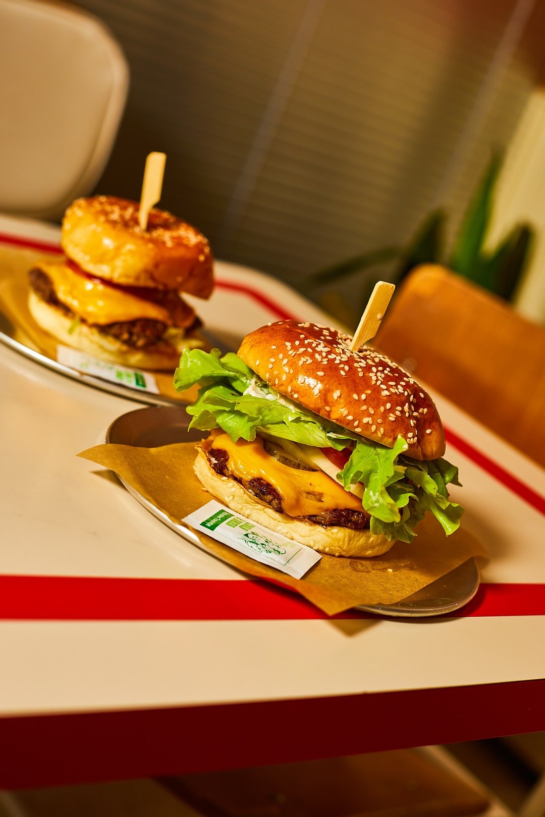 Short Order Burgers 