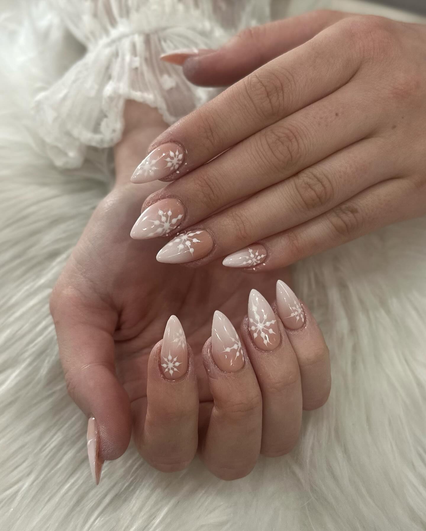 The Nail & Beauty Lounge 