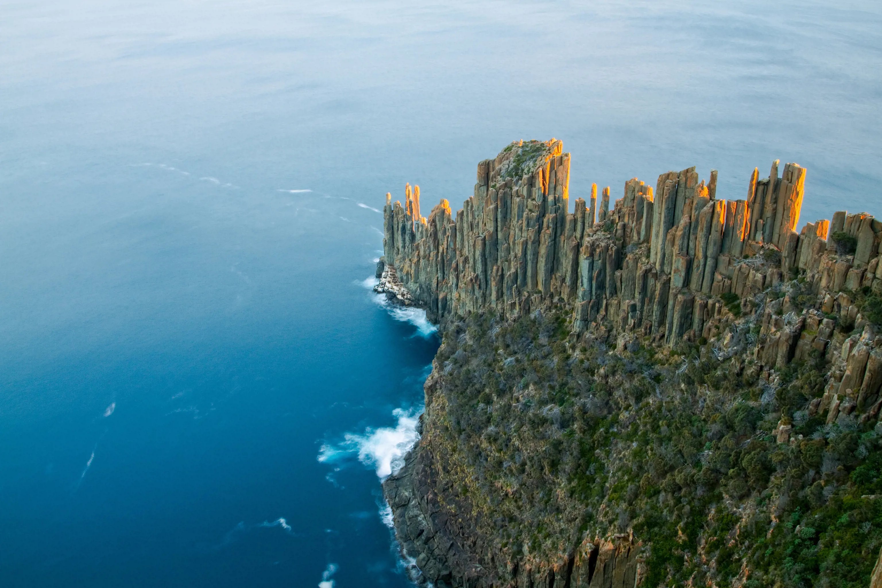 Tasman National Park (Image Credit: Stu Gibson - Discover Tasmania)