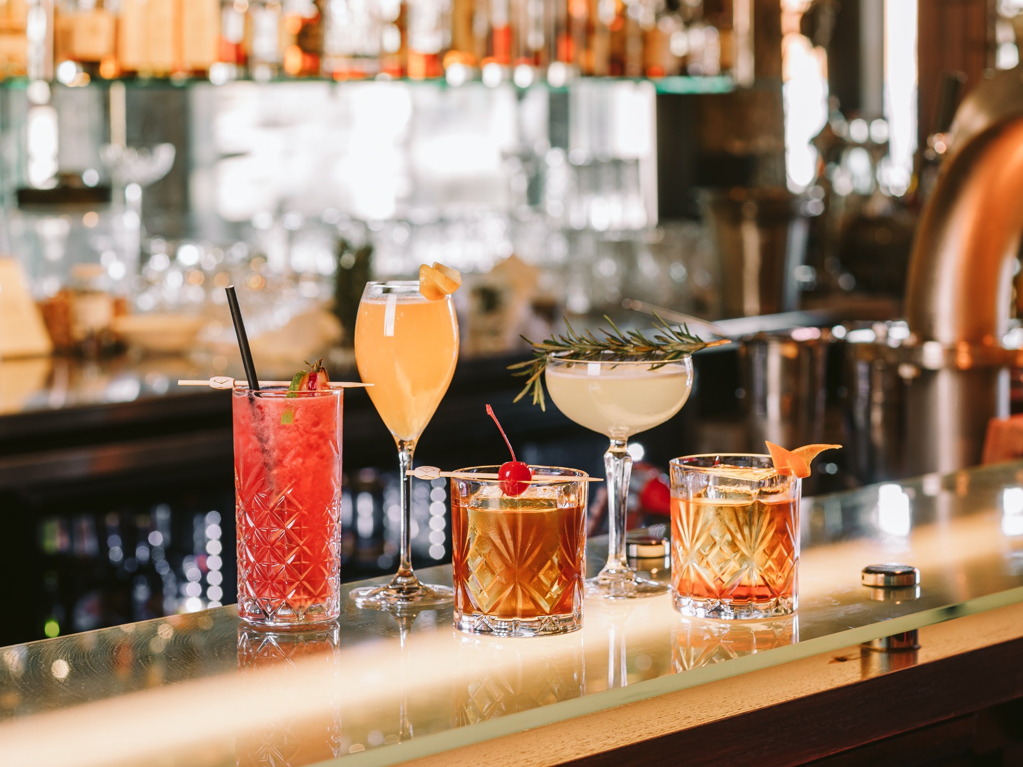 IXL Long Bar at Henry Jones Hotel