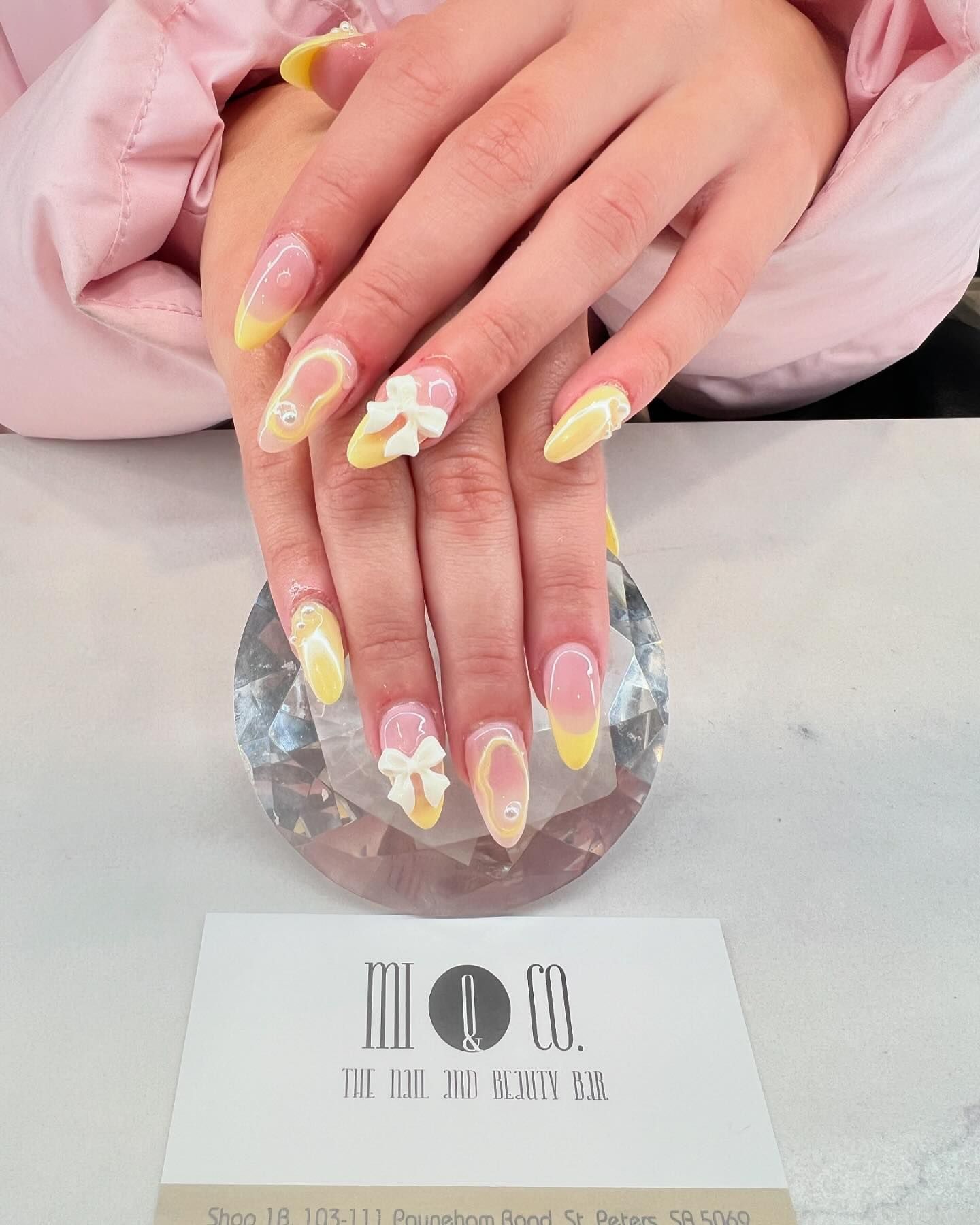Mi & Co. The Nail and Beauty