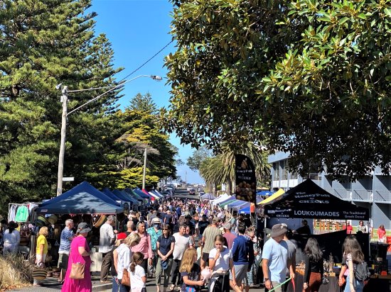 Island Foreshore Market