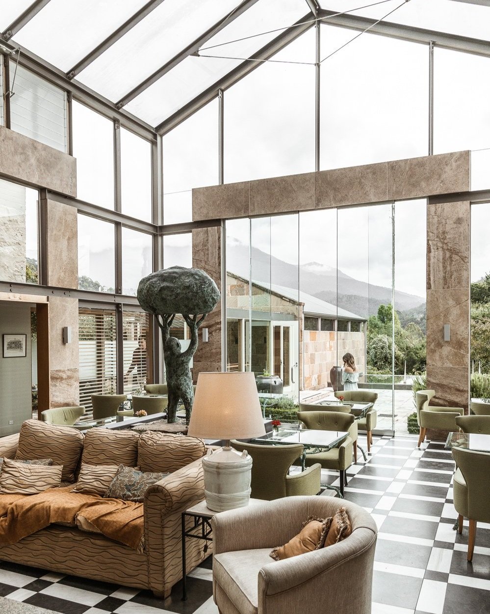Islington Hotel 