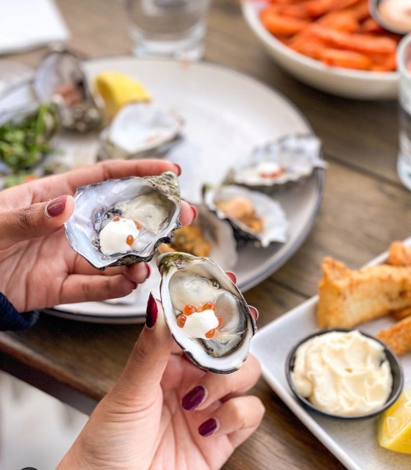 Oyster Bar Holdfast Shores