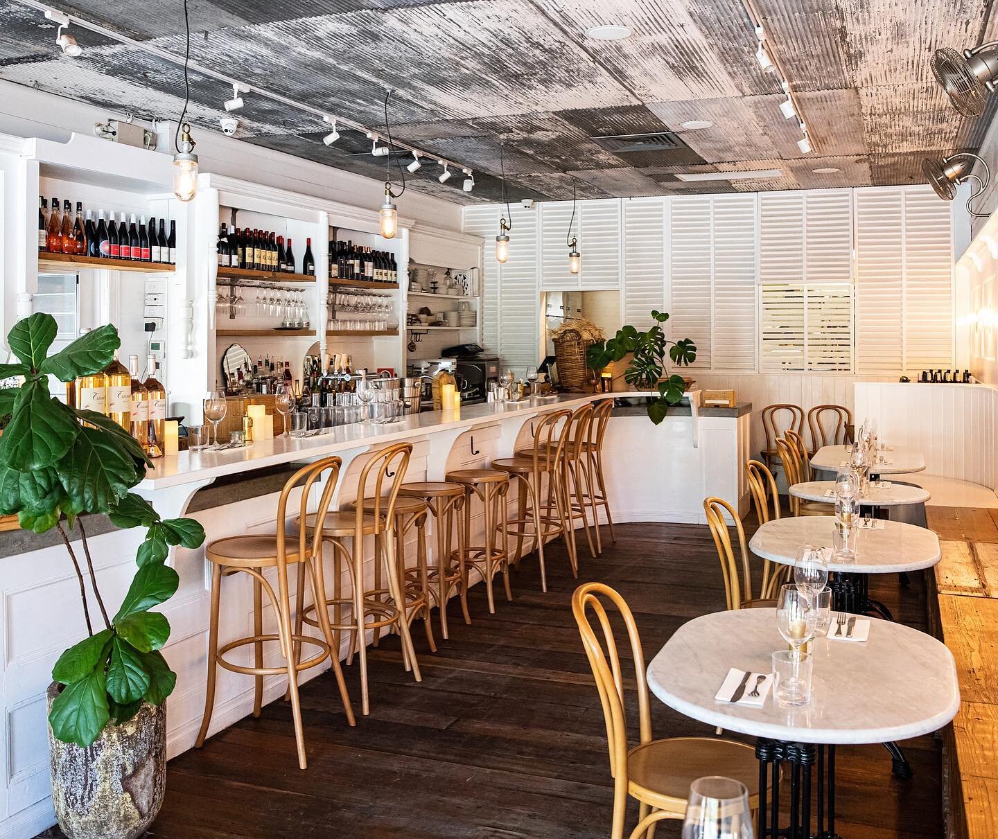 Queen St Eatery & Wine Bar