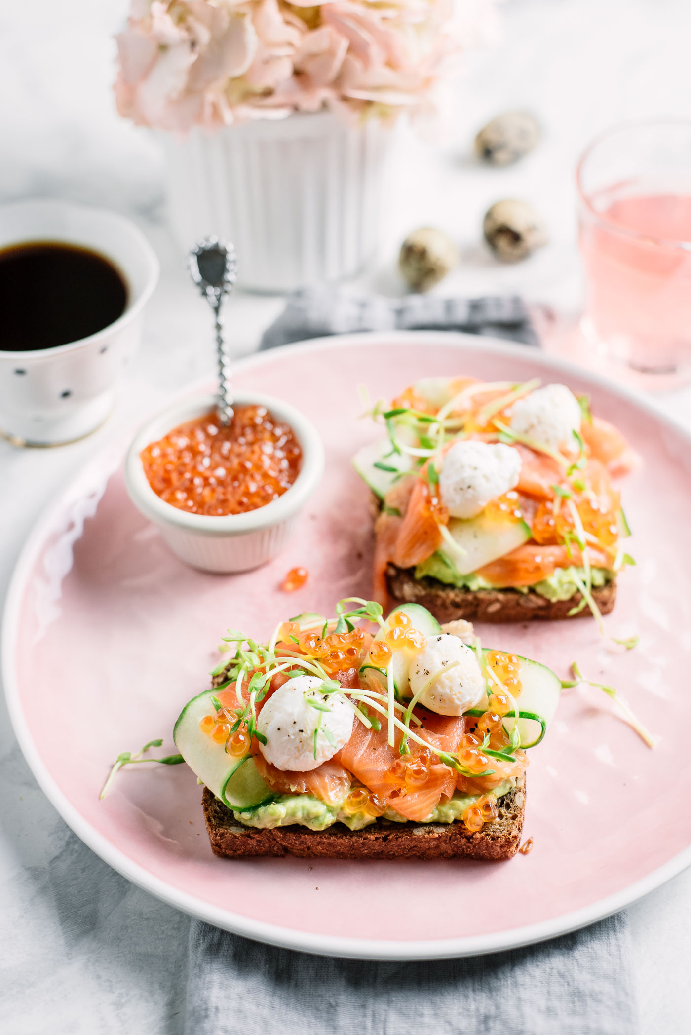 Smoked Salmon & Avocado Breakfast Toast