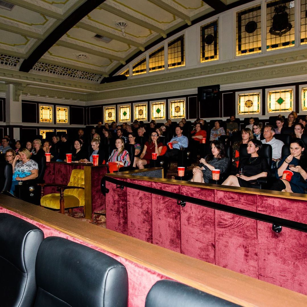 Elizabeth Picture Theatre 