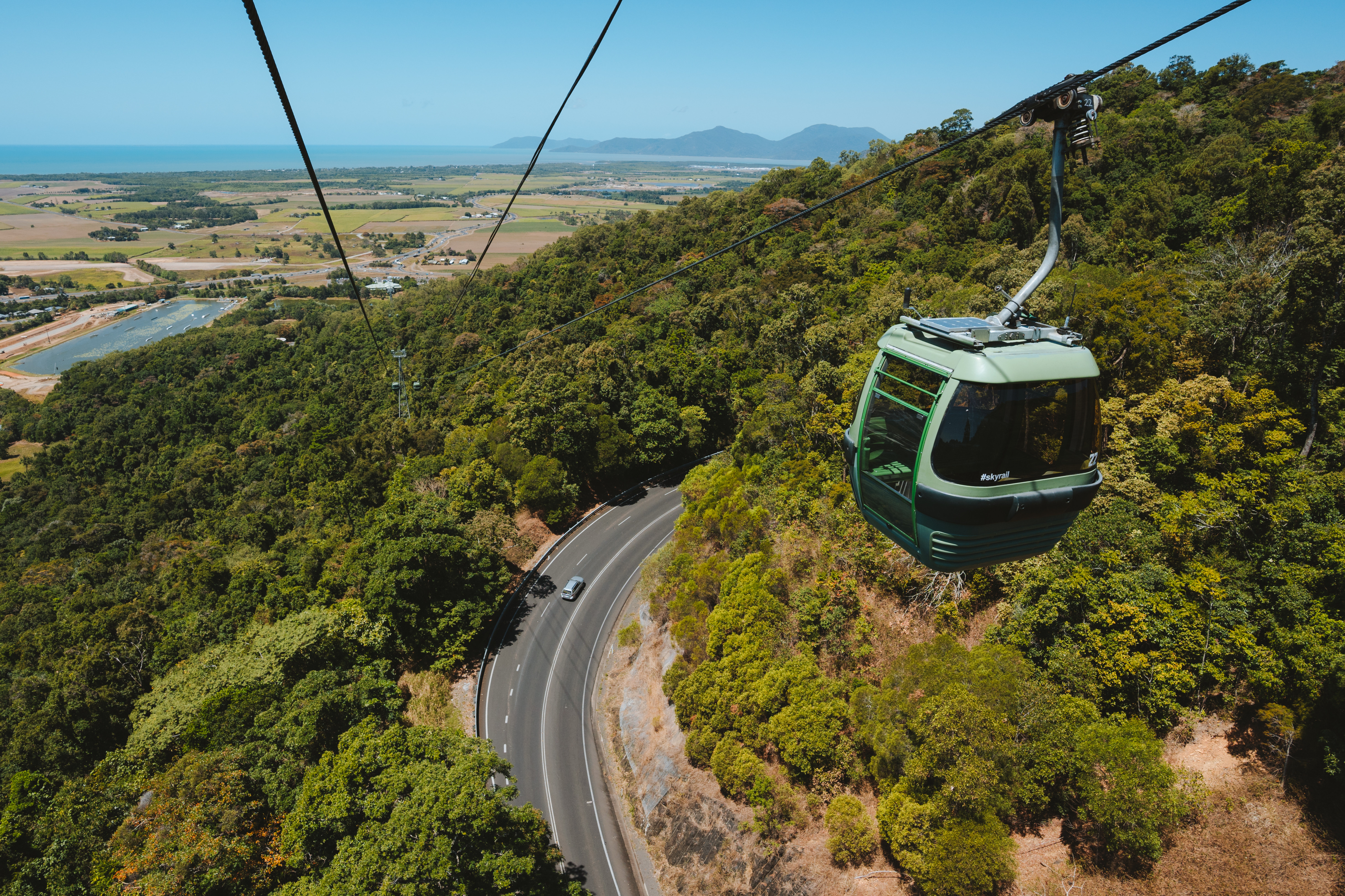 Skyrail Rainforest Cableway (Photo credit: Tourism and Events Queensland)
