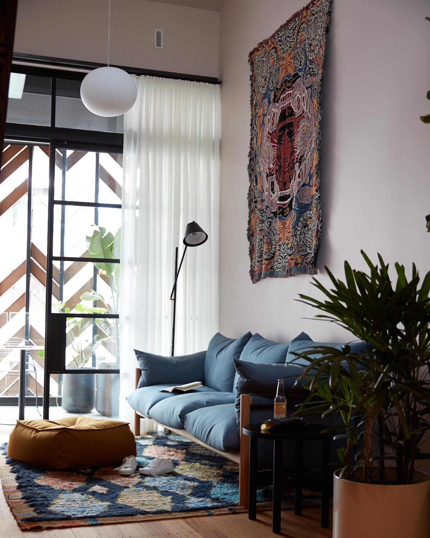 Paramount House Hotel