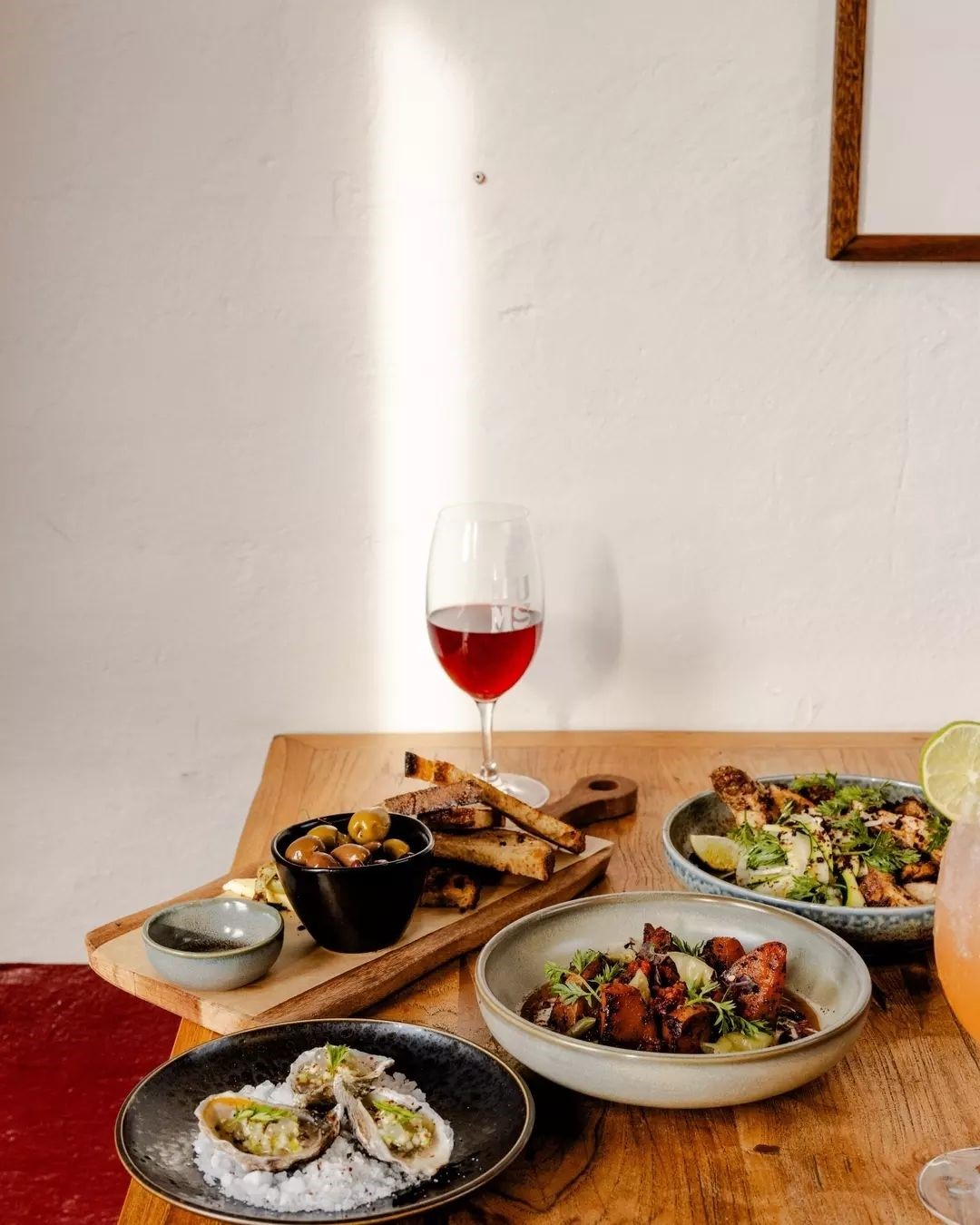 Lums Wine Bar (Image Credit: @lumswinebar)