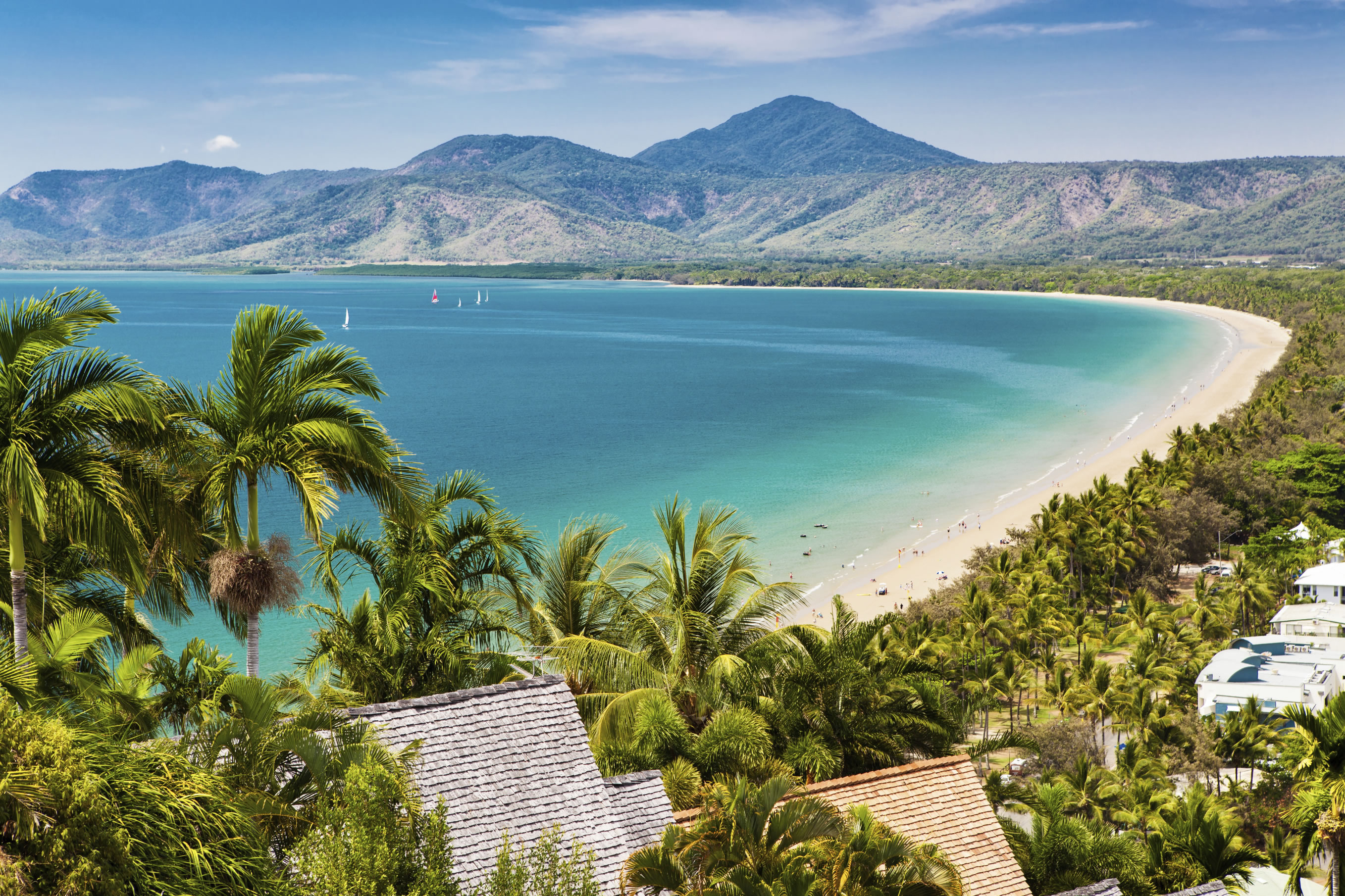 Four Mile Beach (Photo credit: Tourism Port Douglas)
