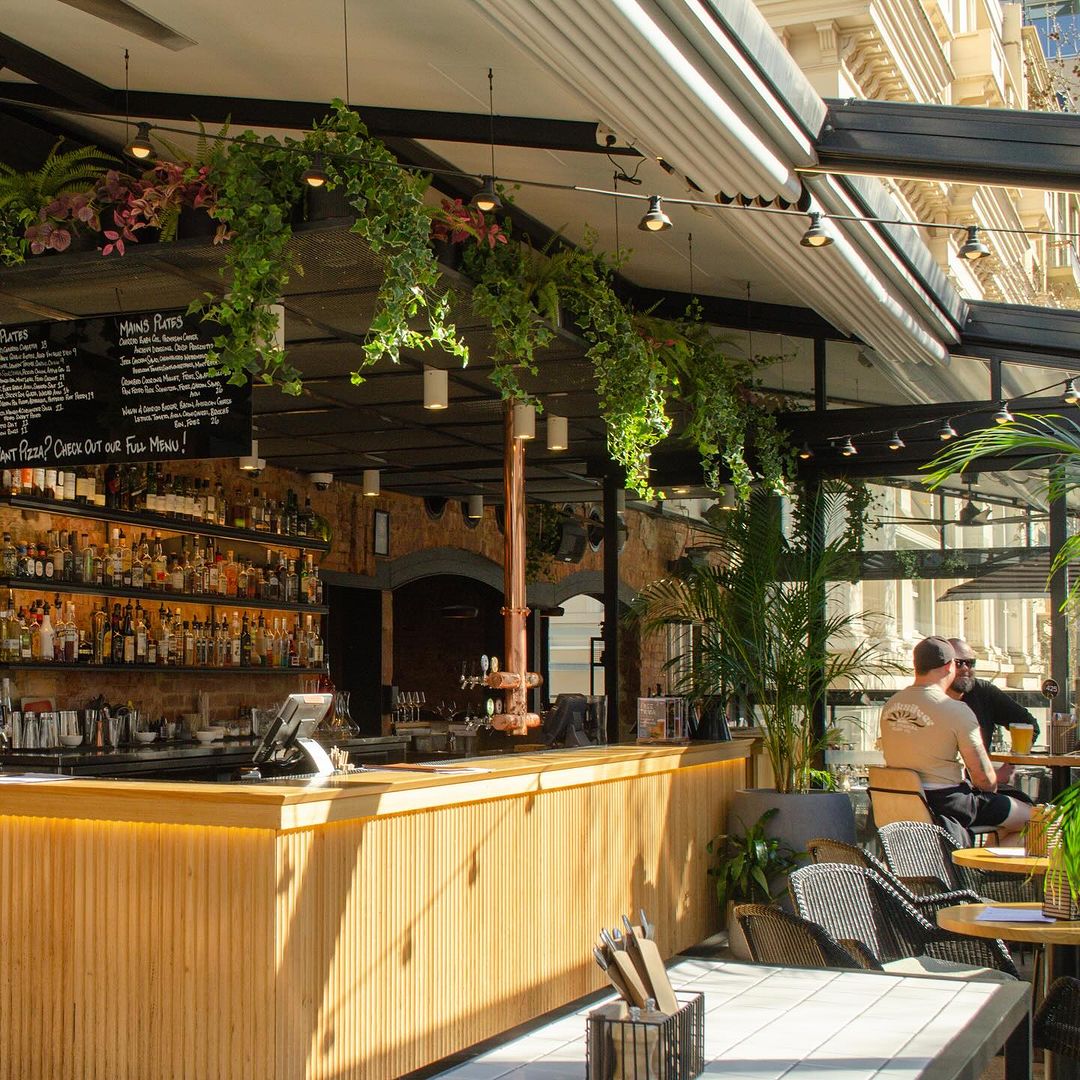 Verandah Bar