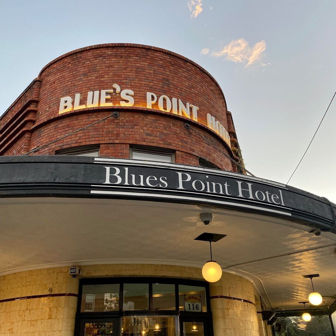 Blues Point Hotel 